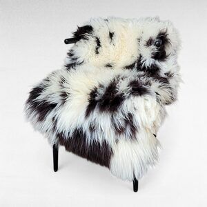 GIANT Lofty Spotted Sheepskin 51" x 30"